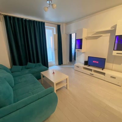 Miete einer möblierten 2-Zimmer-Wohnung mit frischer Renovierung, Bukarest, Sektor 6, Rumänien